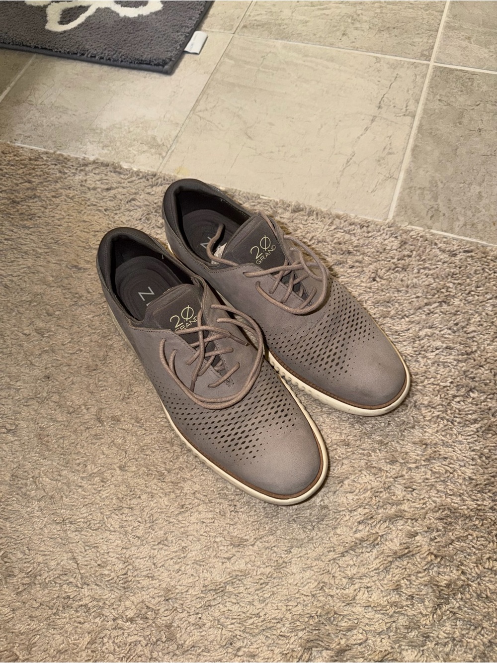 Men's cole haan dress shoes size 10 Gray